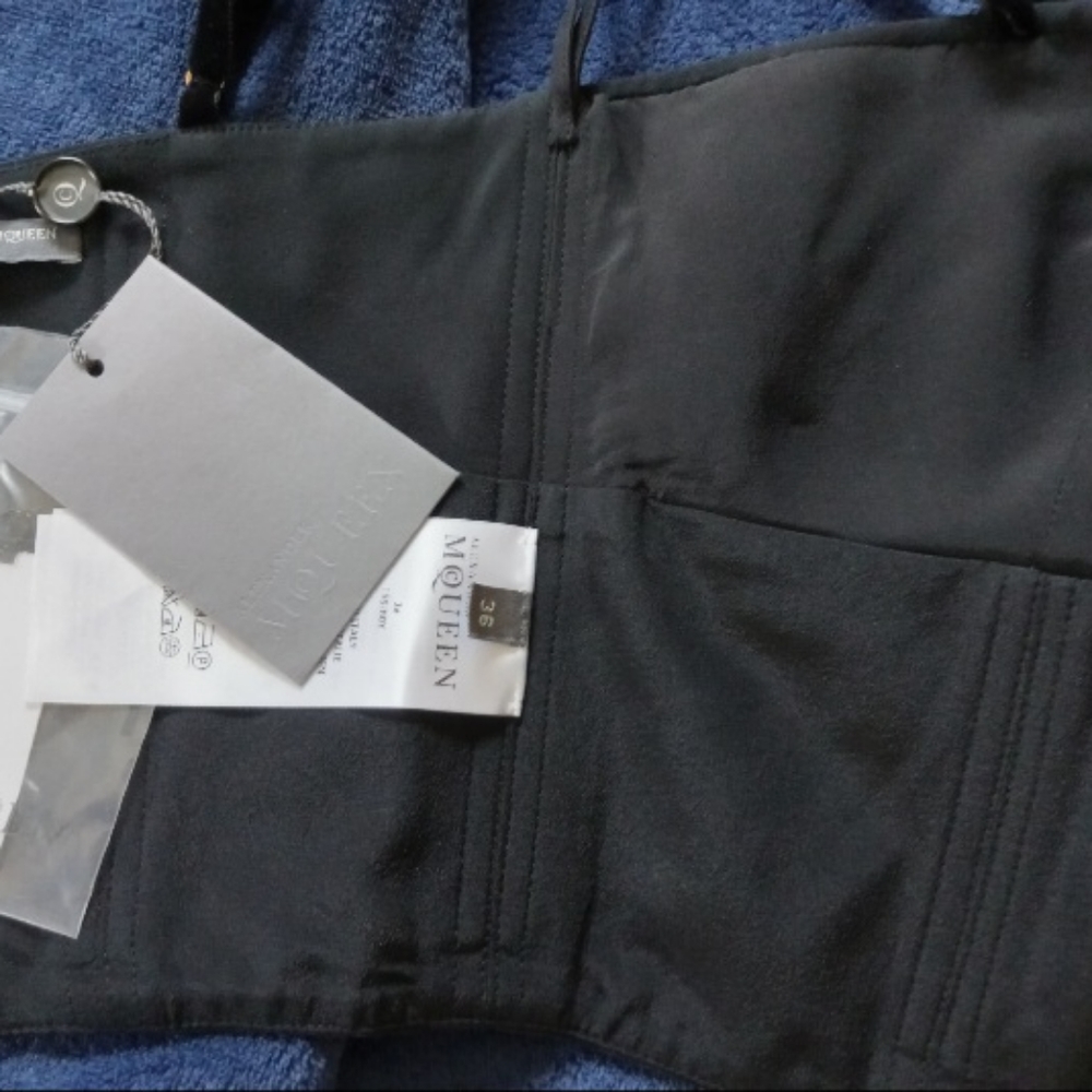 Alexander McQueen New with tags